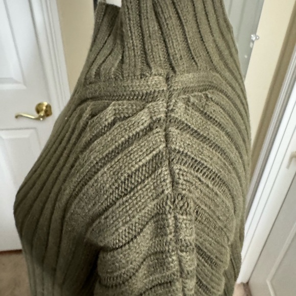 Ralph Lauren Olive Ribbed Mock Turtleneck Sweater - Picture 8 of 14